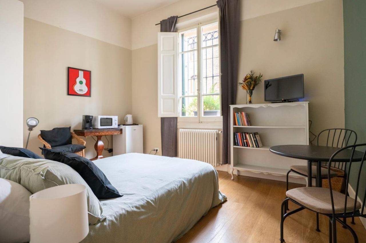 Boutique Apartment With Private Rooms And Garden Oasis Florença Exterior foto